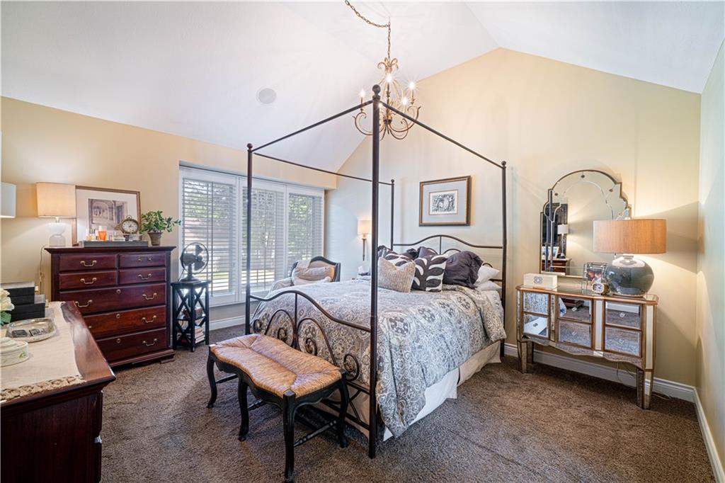 Country Club, Missouri 64505, United States, 4 Bedrooms Bedrooms, ,4 BathroomsBathrooms,Residential,Active,218930