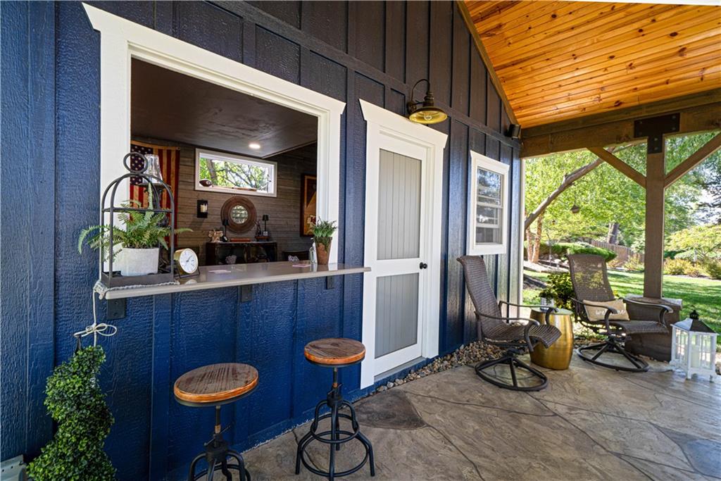 Country Club, Missouri 64505, United States, 4 Bedrooms Bedrooms, ,4 BathroomsBathrooms,Residential,Active,218930