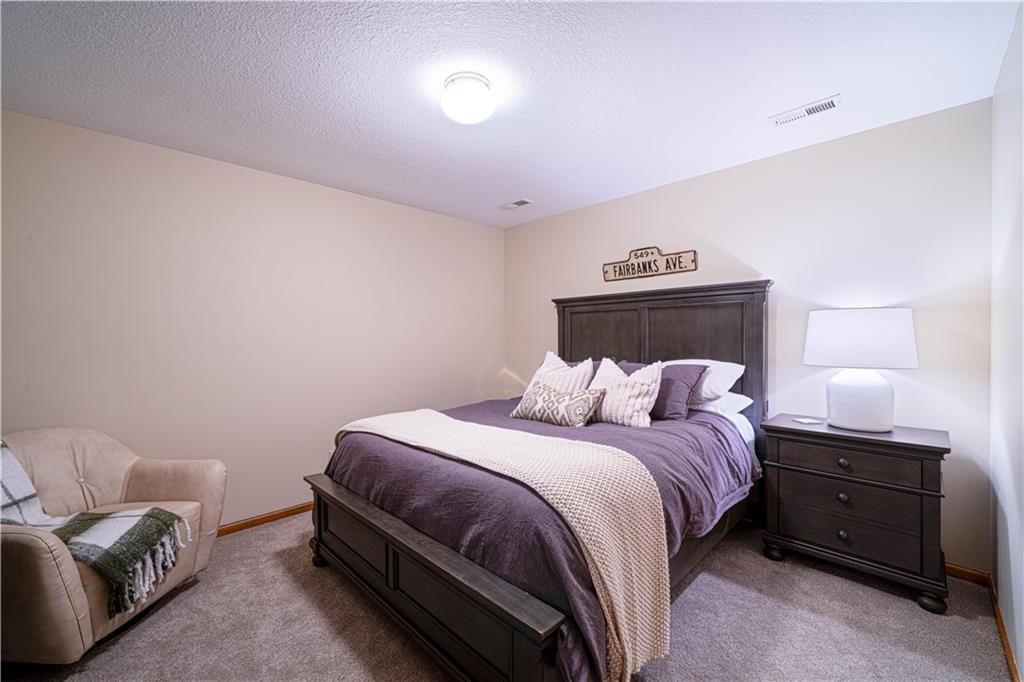 Country Club, Missouri 64505, United States, 4 Bedrooms Bedrooms, ,4 BathroomsBathrooms,Residential,Active,218930