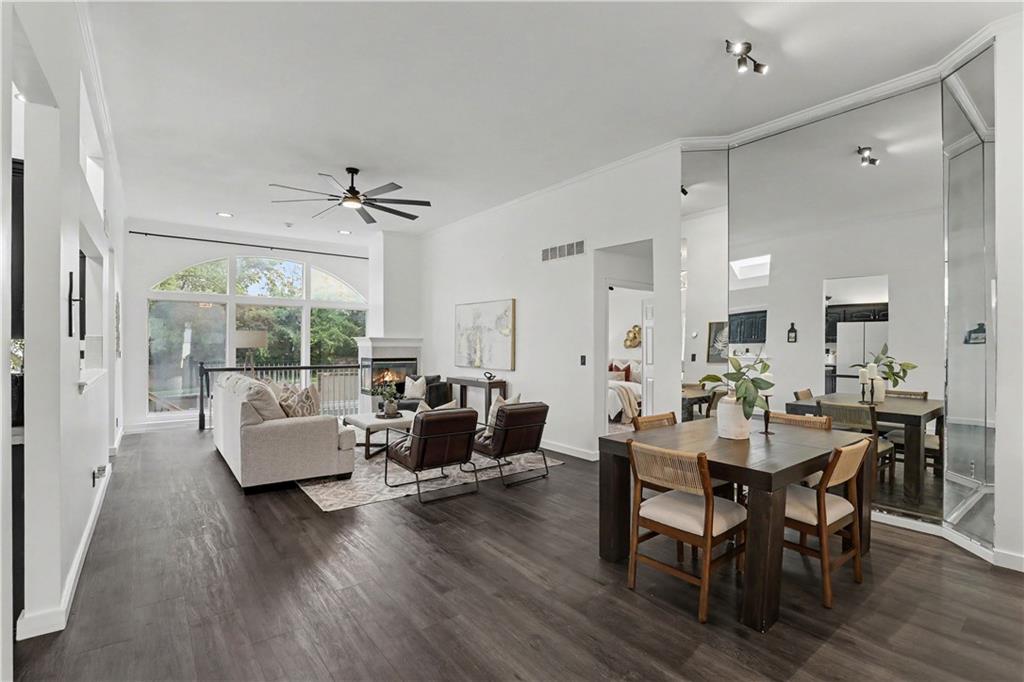 5031 W 120th Place