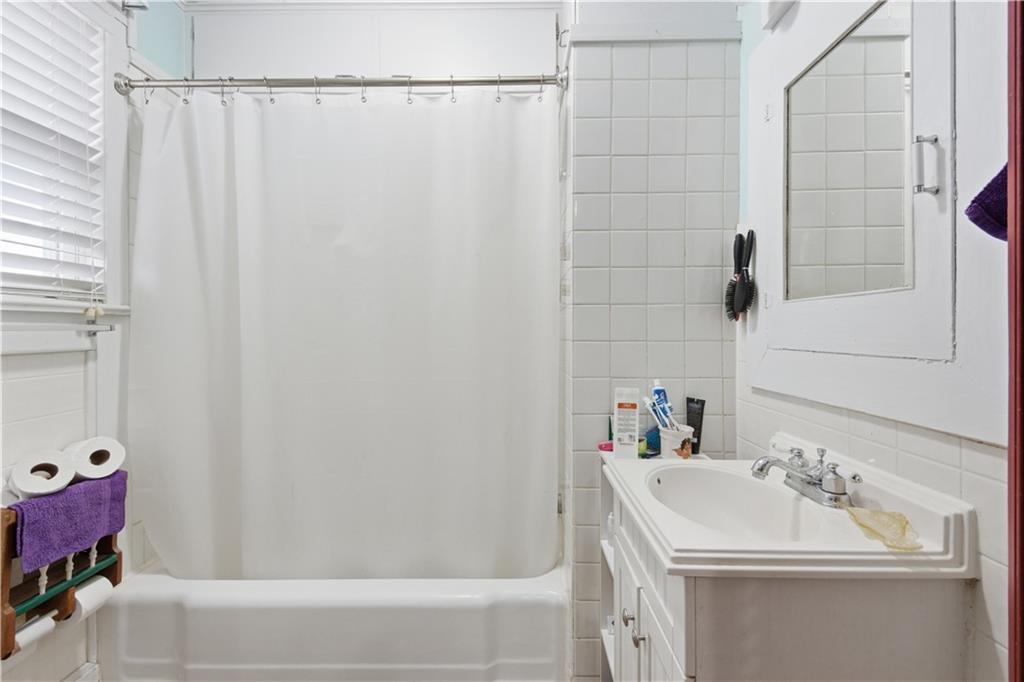 309 S Montgomery Street