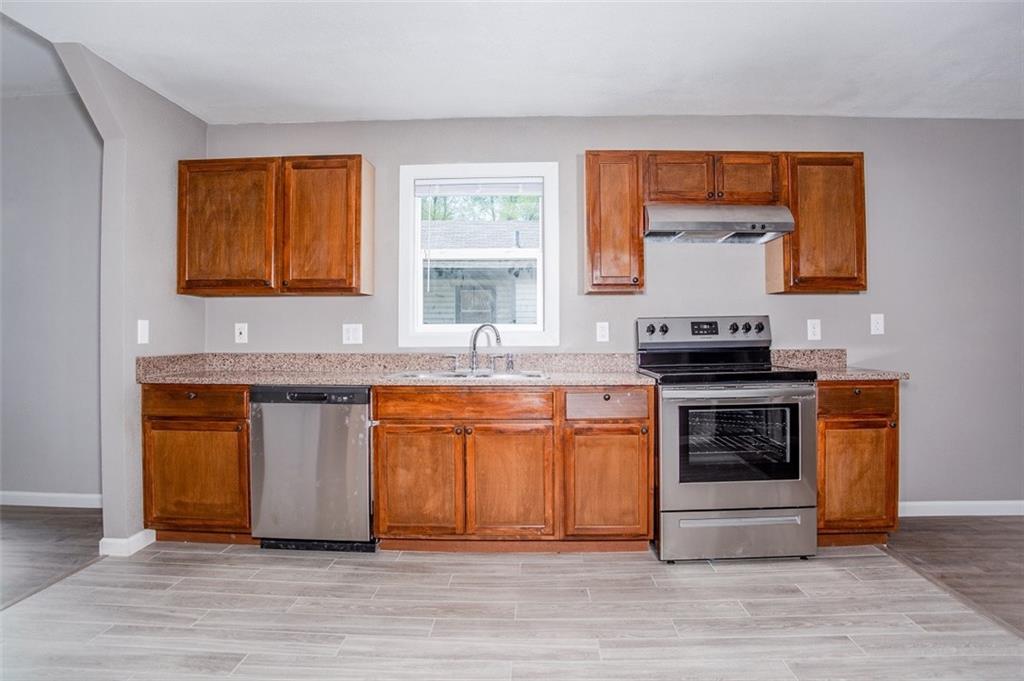 912 E Frederick Street