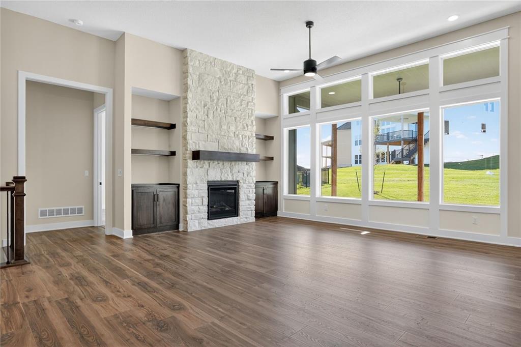 17186 S Laurelwood Street