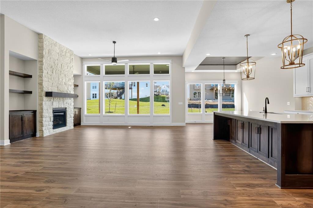 17186 S Laurelwood Street