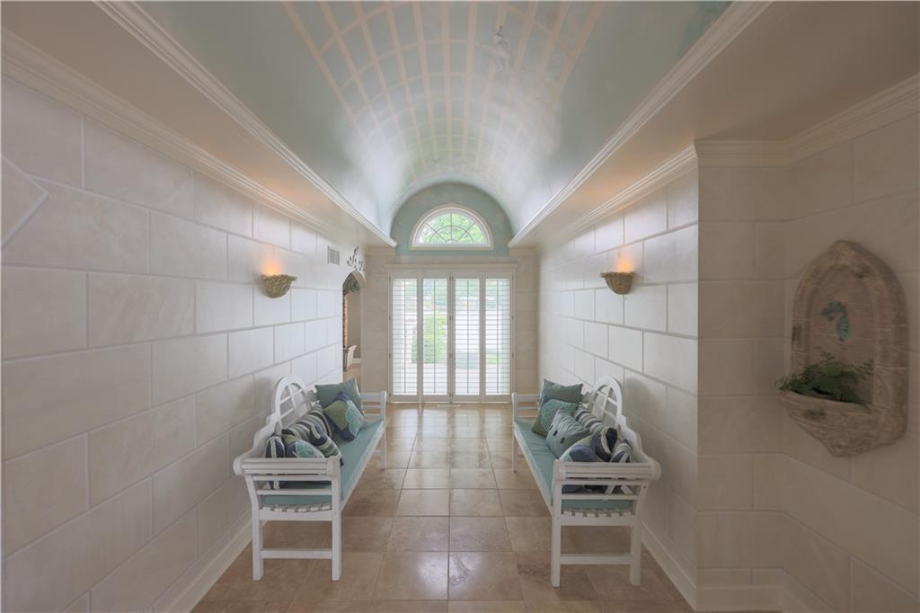 223 NW North Shore Drive