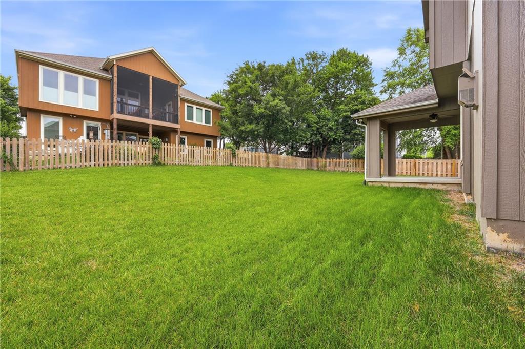 24504 W 80th Place
