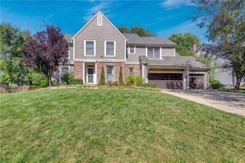 Photo of 5444 W 129th Terrace, Leawood, KS 66209 (MLS # 2647671)