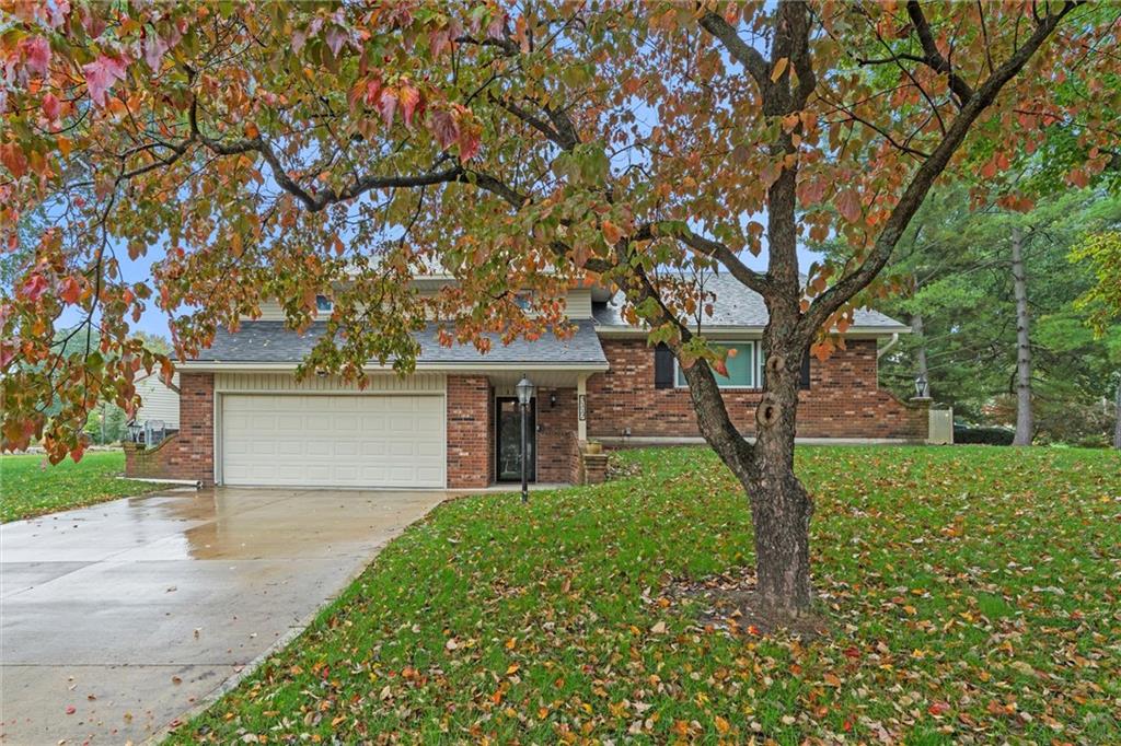 3117 Lakeview Circle