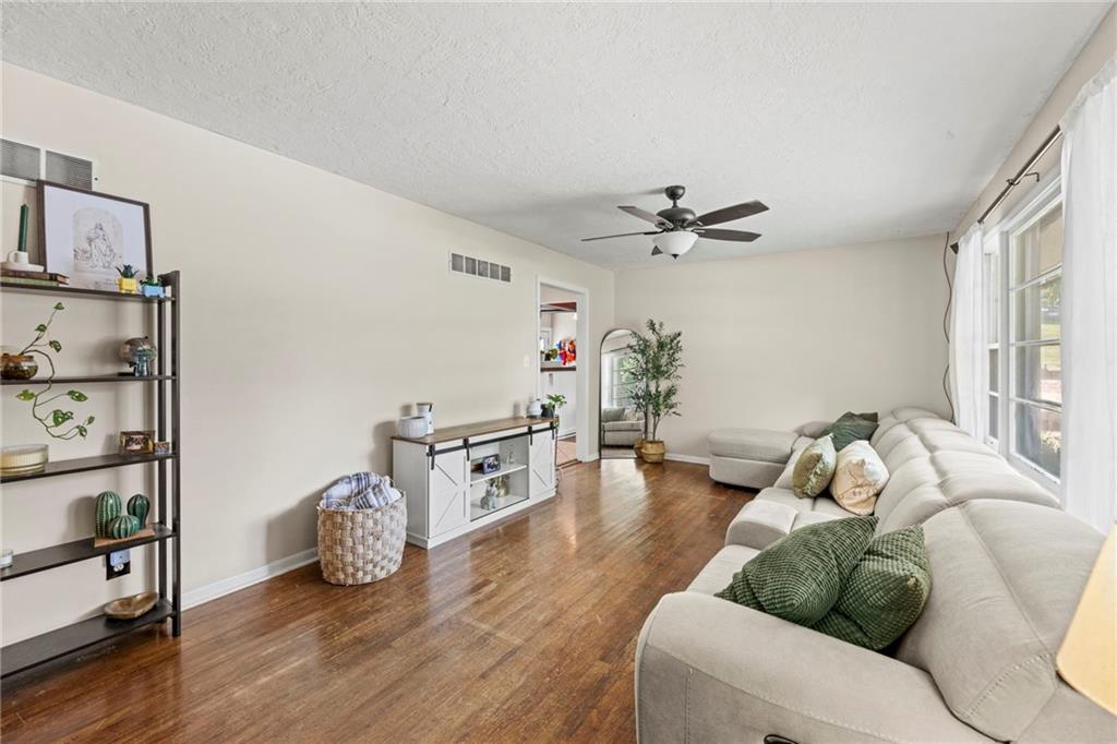 215 E 96th Street