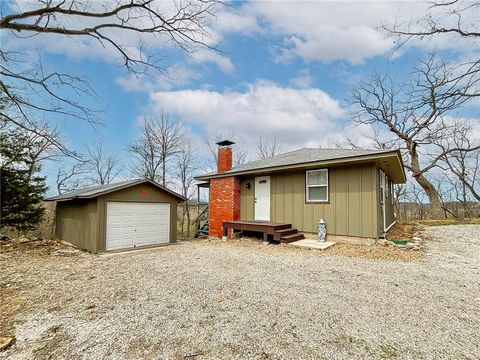 26084 Henrys Acres Road, Lincoln, MO 65338 - #: 2541170