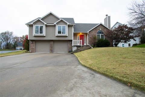 106 Deerfield Drive, Warrensburg, MO 64093 - #: 2520299