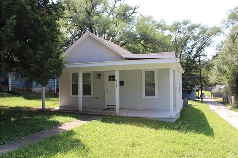 312 S 10th Street Leavenworth KS 66048
