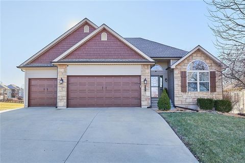 707 Tomahawk Court, Smithville, MO 64089 - #: 2595652