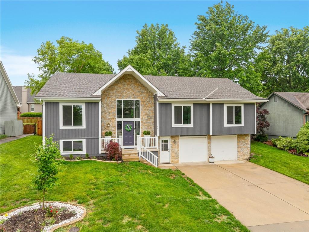 423 SW Windmill Lane