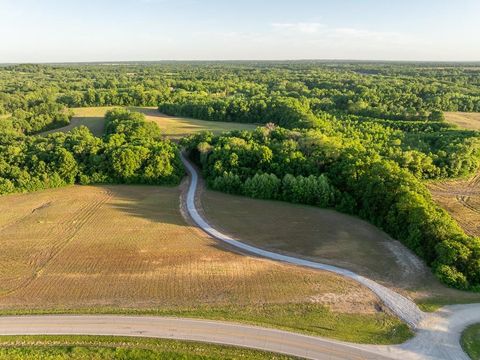 Tract A NE 900th Road Knob Noster MO 65336