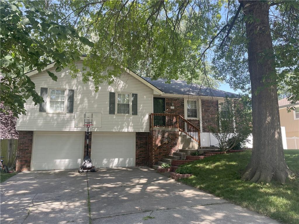 1211 SW WALNUT Street
