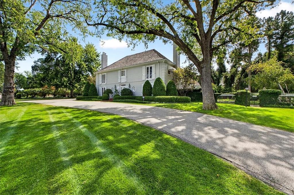 2835 Verona Road