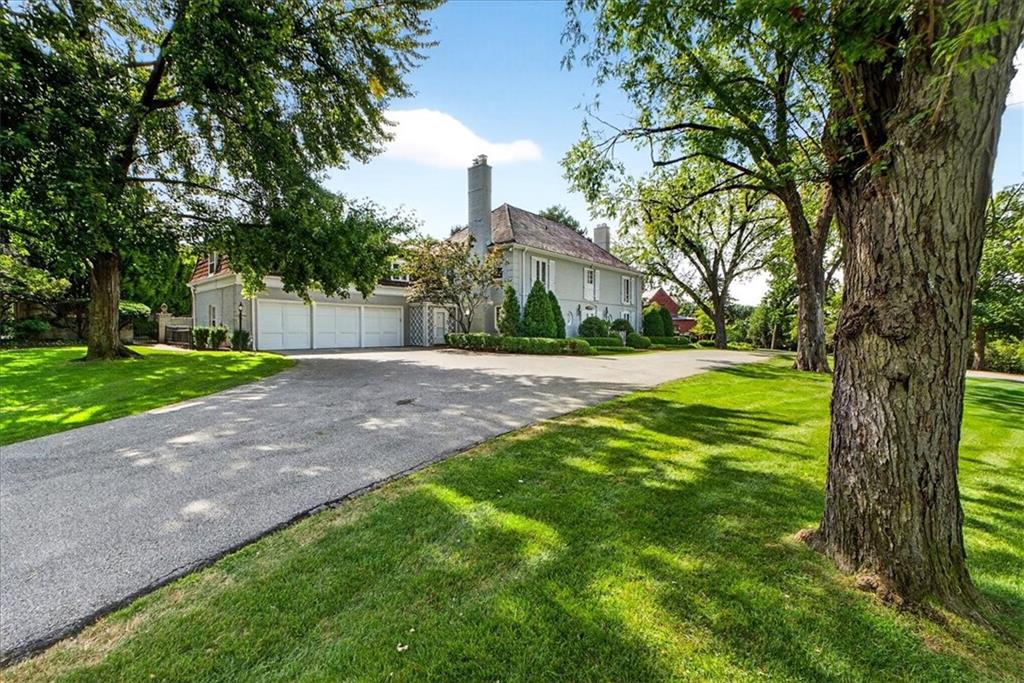 2835 Verona Road