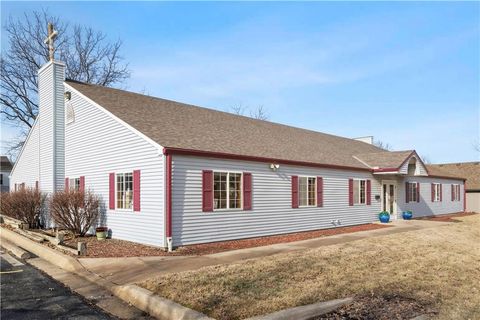 306 SE Wilson Street Lee's Summit MO 64063
