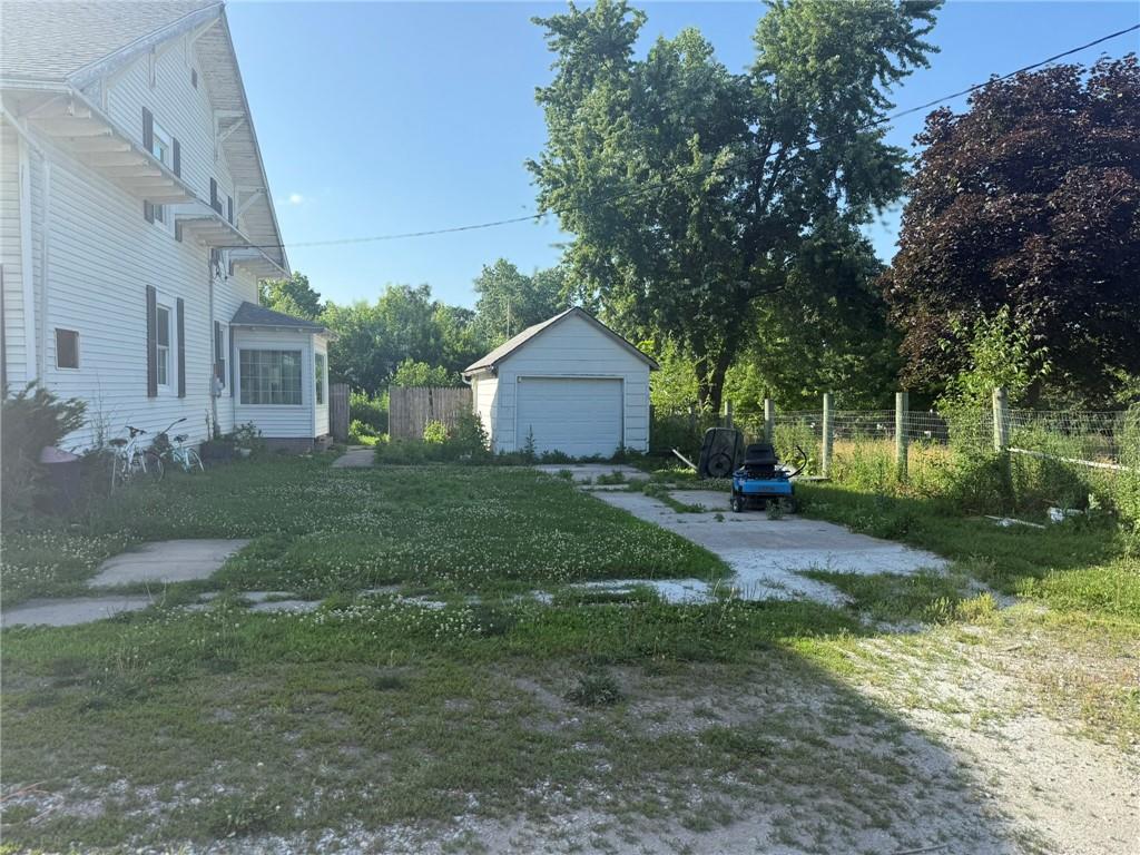119 W Second Street