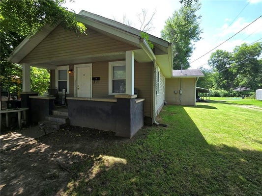 811 ELM ST, CAPE GIRARDEAU, MO 63703 - Image cf67b5a927716a70f6fccb29d8a596b3/3304557562