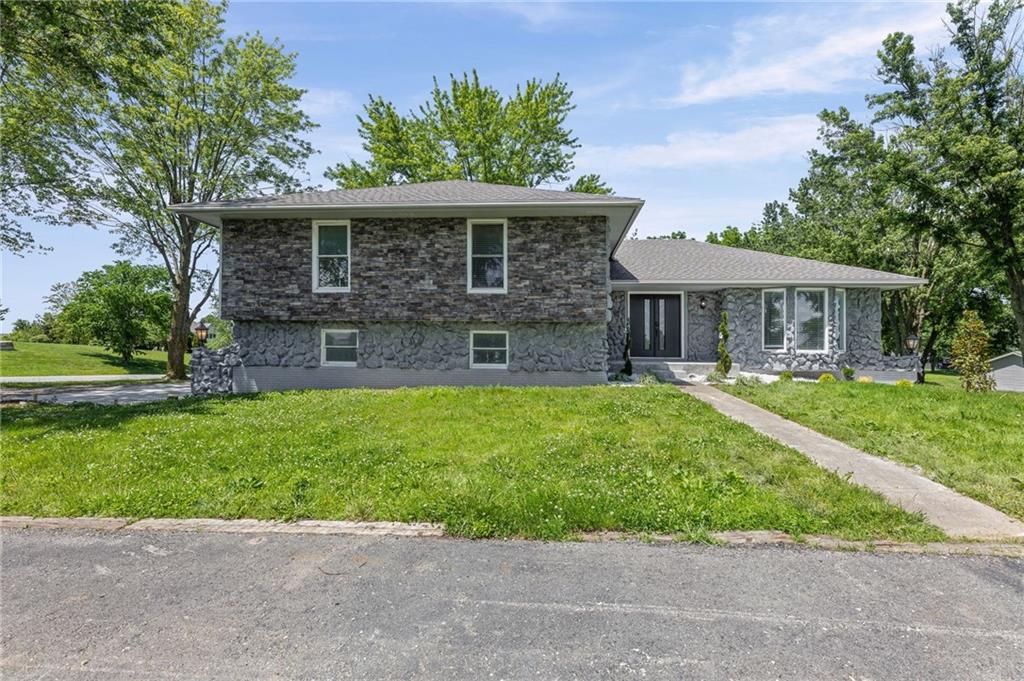 12223 Hills Road