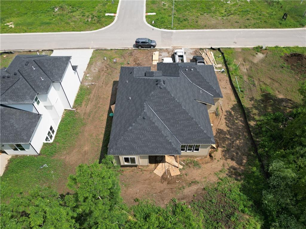 2624 NE Woodland Oak Drive