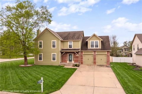 Photo of 20865 Poplar Court, Spring Hill, KS 66083 (MLS # 2609505)