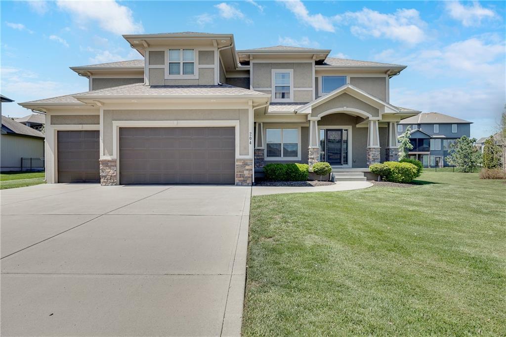 204 SW Ansel Adams Drive