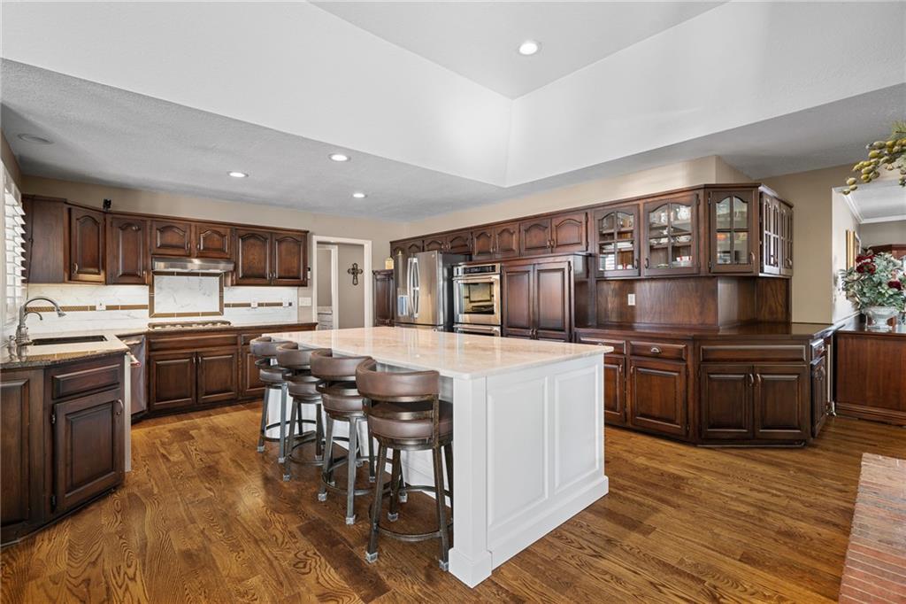 15301 W 63rd Street