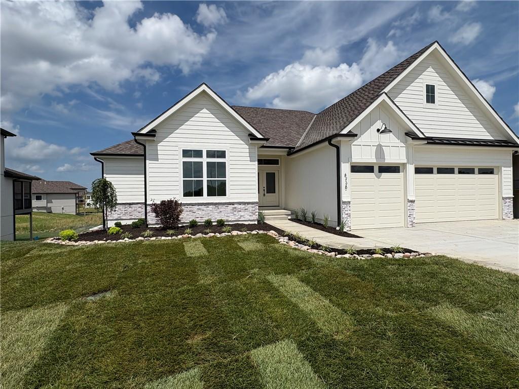 4738 NW Sienna Ridge