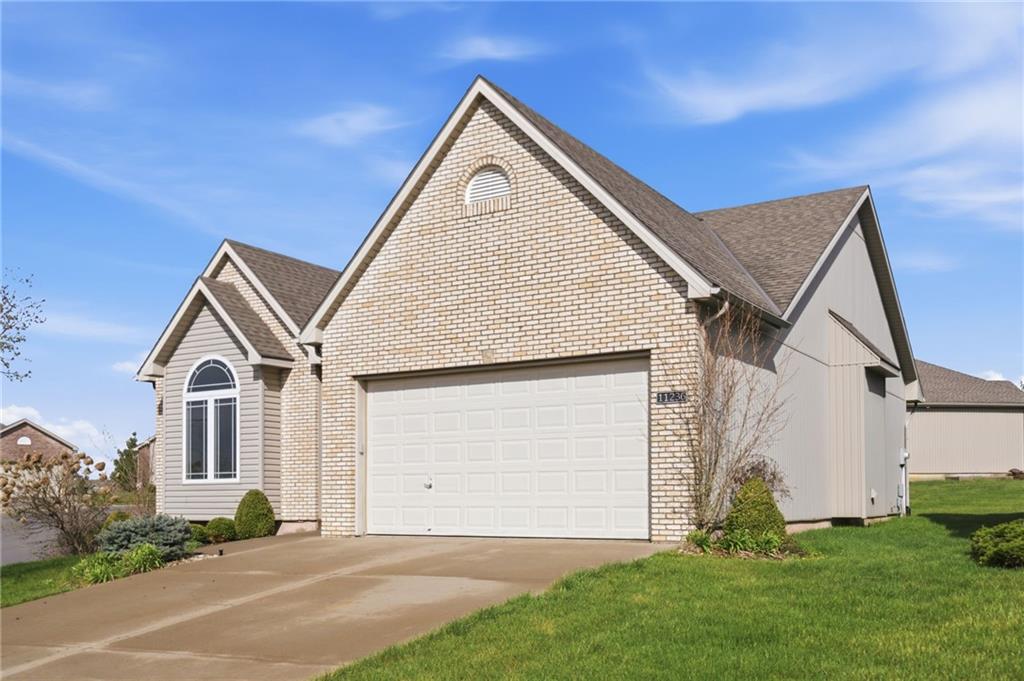 11236 N Randolph Avenue