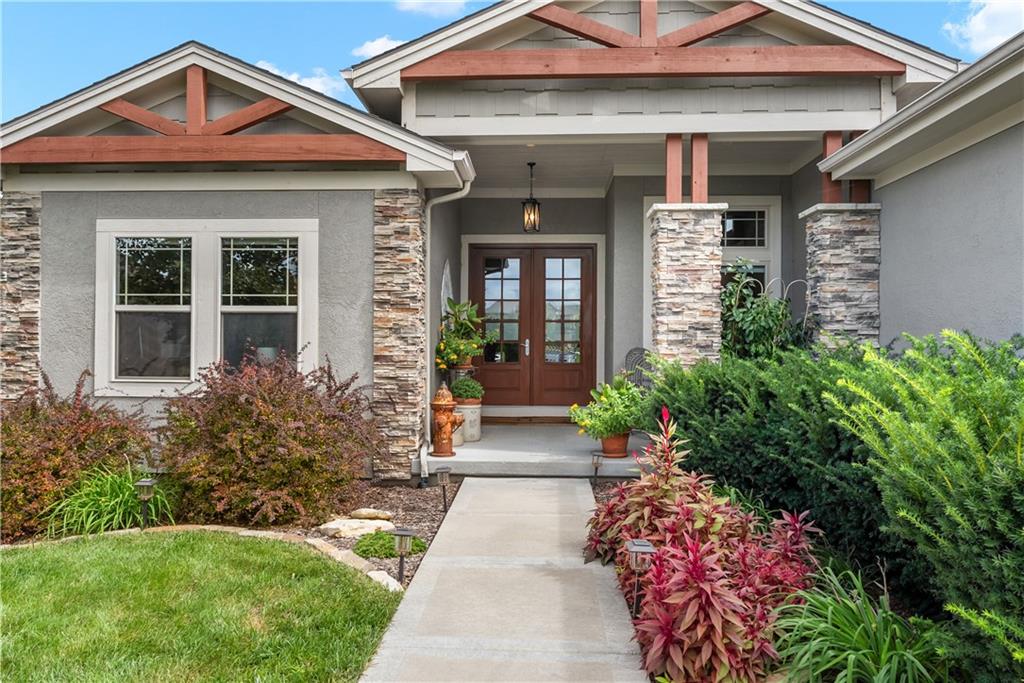 1472 Woodland Road