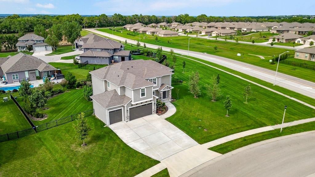 24704 W 76th Street