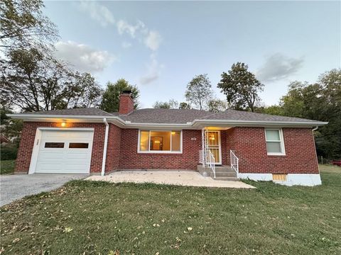 506 W Mississippi Street Liberty MO 64068