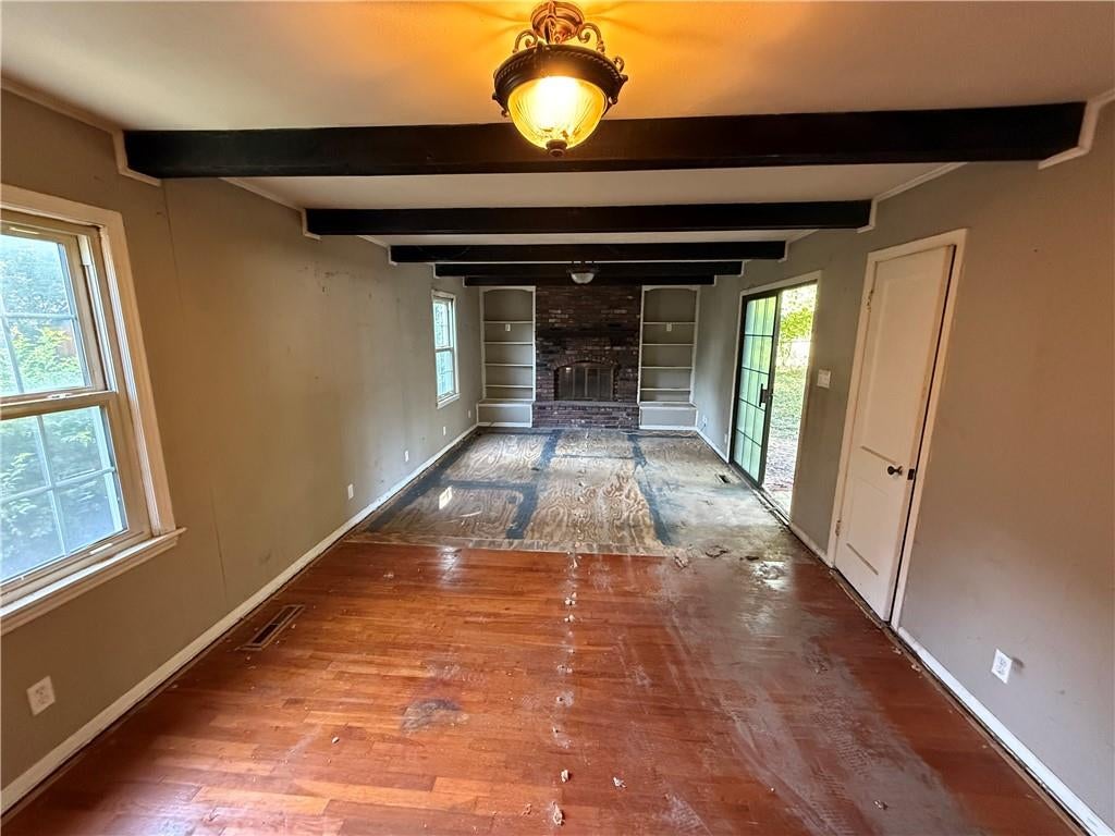 4928 Juniper Drive