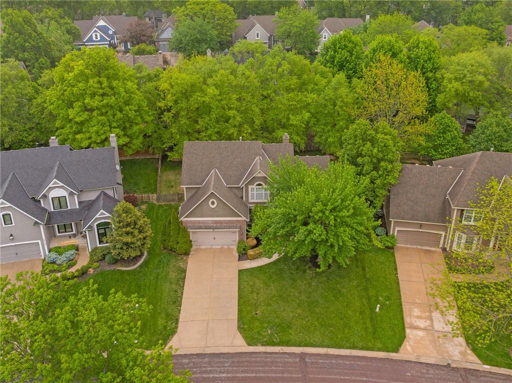 13201 Ballentine Street