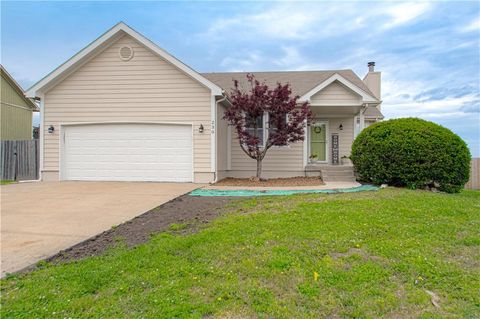 230 W Skylark Street, Gardner, KS 66030 - MLS#: 2620071