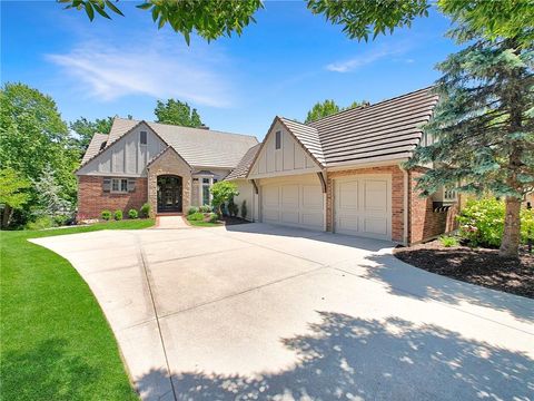 11349 Buena Vista Street, Leawood, KS 66211 - #: 2550410