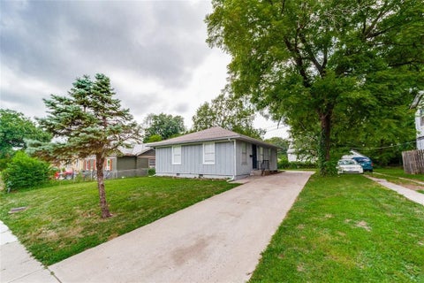 Photo of Paseo Boulevard, Kansas City, MO 64131 (MLS # 2648471)