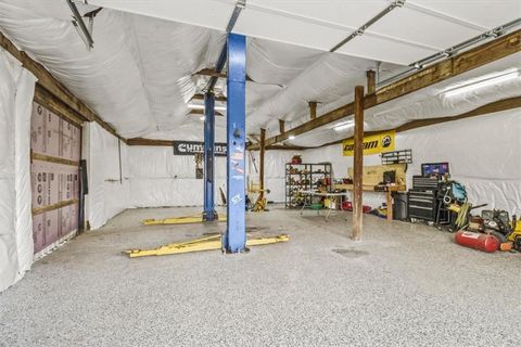 Tiny photo for 12425 Northern Avenue, Liberty, MO 64068 (MLS # 2609673)