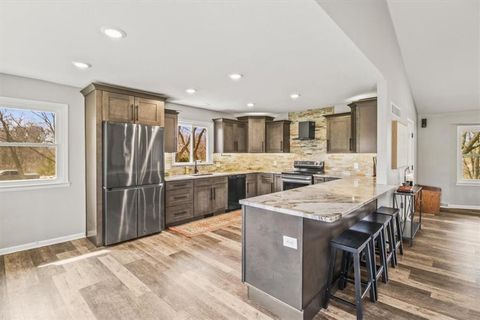 Tiny photo for 12425 Northern Avenue, Liberty, MO 64068 (MLS # 2609673)