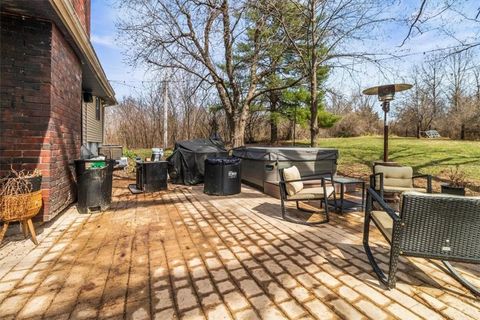 Tiny photo for 12425 Northern Avenue, Liberty, MO 64068 (MLS # 2609673)
