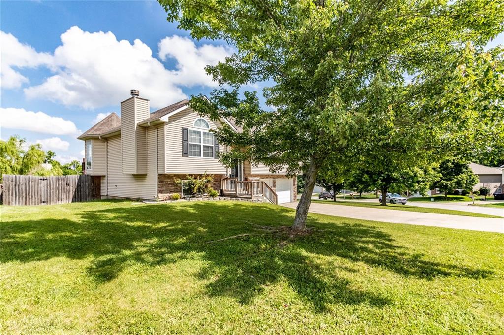 1917 CountryRidge Drive