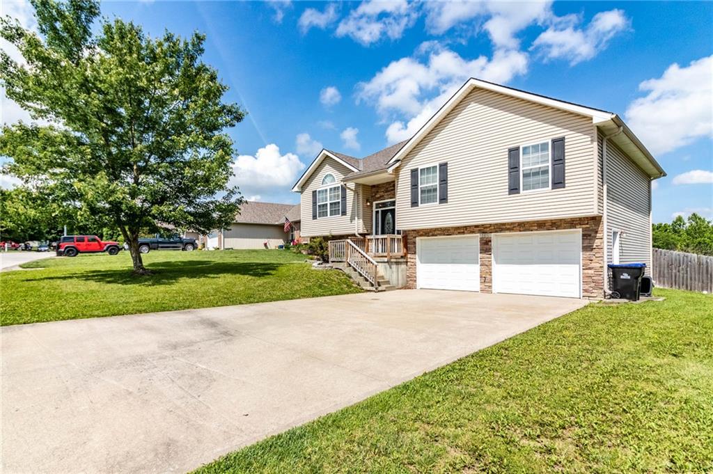 1917 CountryRidge Drive