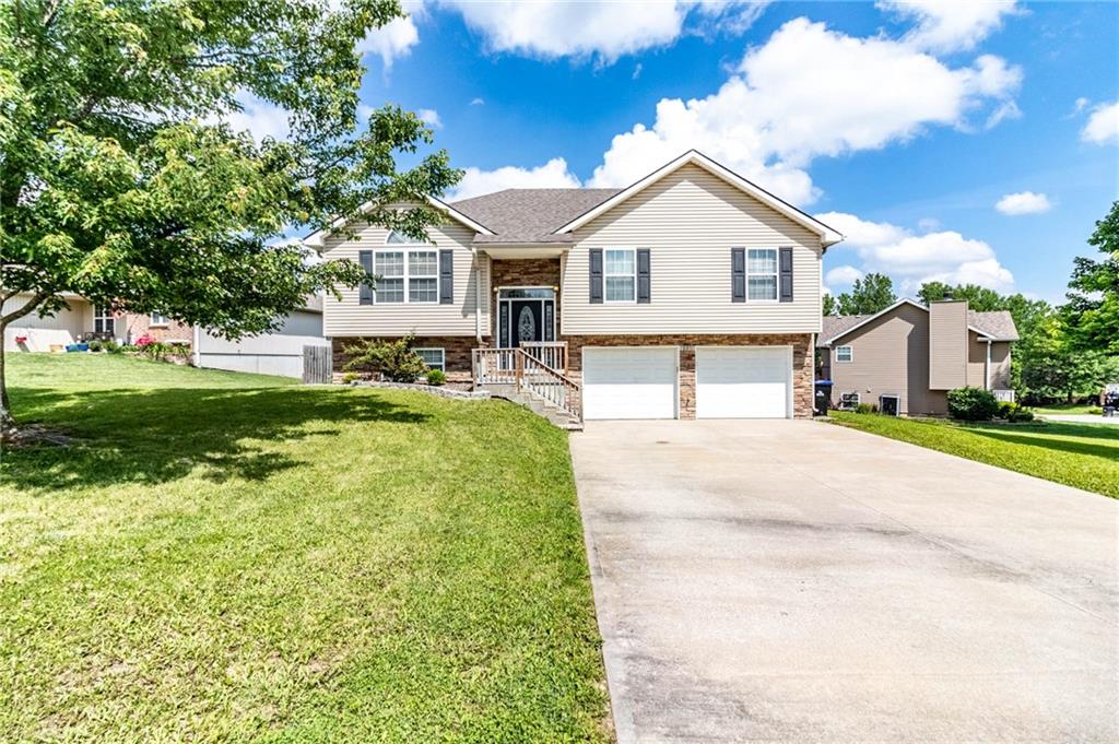 1917 CountryRidge Drive