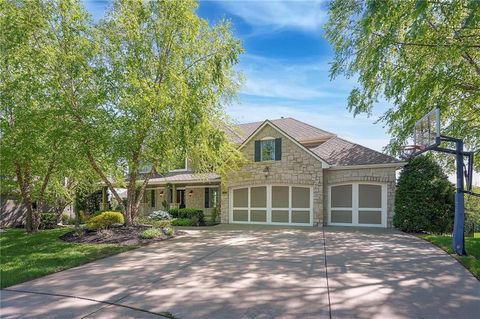 15225 Perry Street Overland Park KS 66221