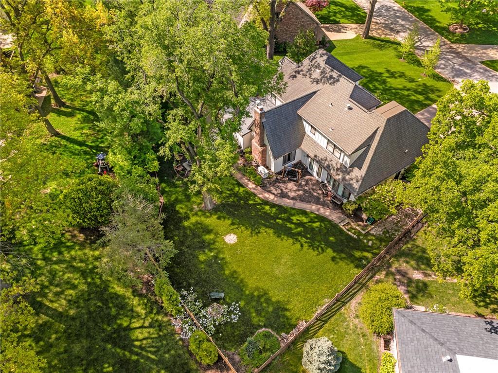 10201 Howe Lane