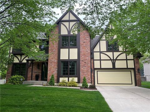 12912 Rosewood Street Leawood KS 66209