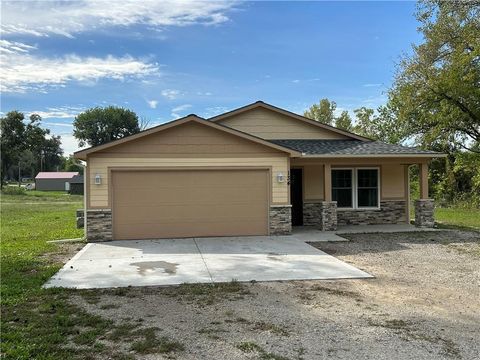 134 W 4th Street, Pomona, KS 66076 - MLS#: 2571151